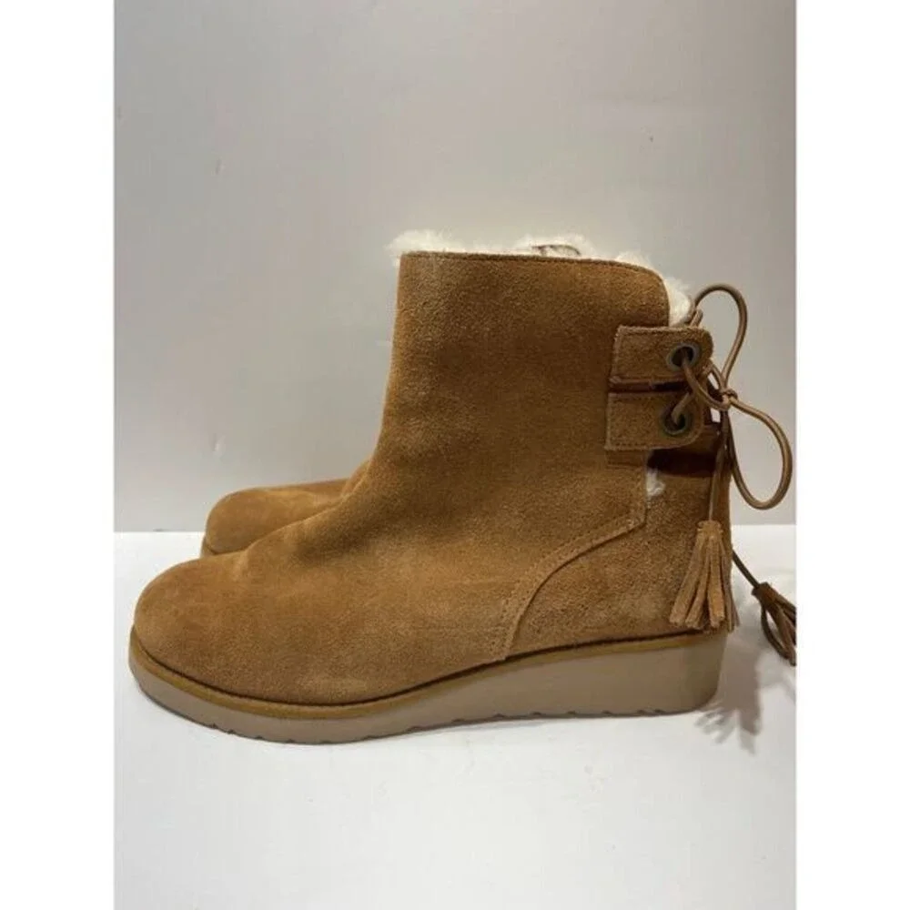Kookaburra UGG Boots Suede Fur-Lined Winter‎ Boots with Lace-Up Design SZ 10 NWT